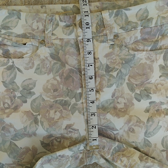 Seven7 High Rise Skinny Tummy Less Floral Pant 10 Cream - Picture 15 of 16